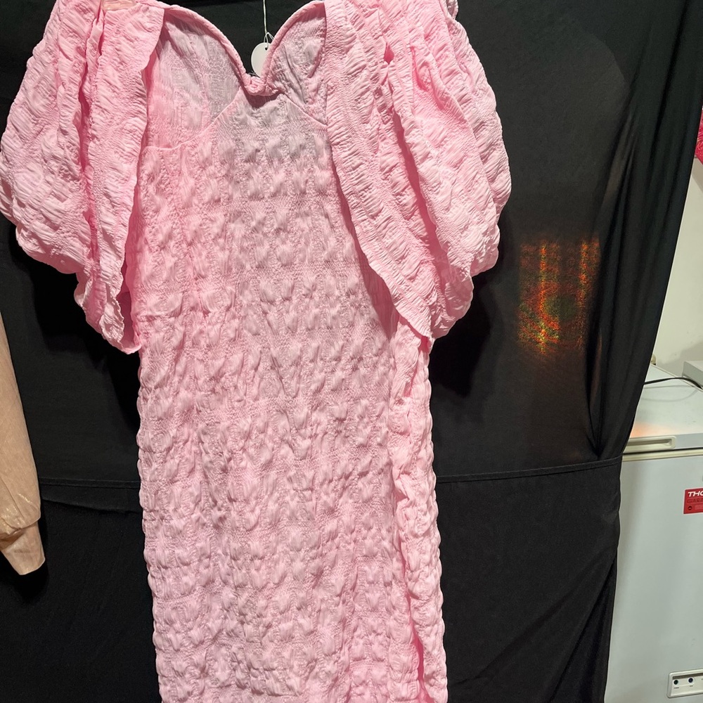 PrettyLittleThing Pink Textured Midi Dress